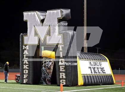 Thumbnail 1 in Malakoff vs. Pottsboro (UIL 3A Division 1 Region II Bi-District) photogallery.