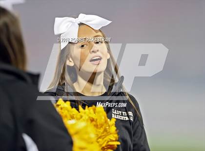 Thumbnail 1 in Malakoff vs. Pottsboro (UIL 3A Division 1 Region II Bi-District) photogallery.