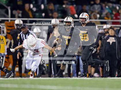 Thumbnail 1 in Malakoff vs. Pottsboro (UIL 3A Division 1 Region II Bi-District) photogallery.