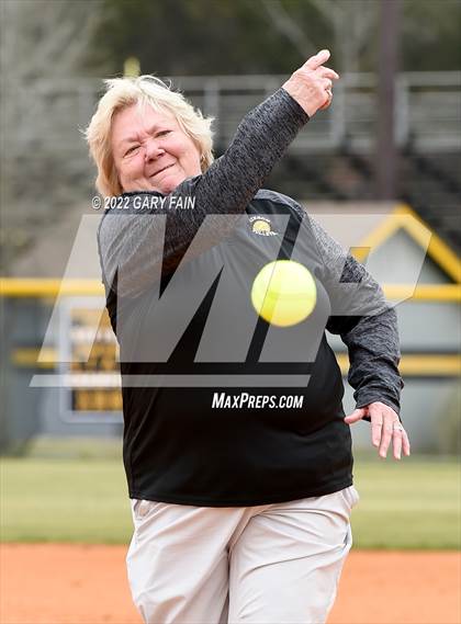 Thumbnail 1 in East Hamilton @ Hixson photogallery.