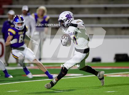 Thumbnail 3 in River Road vs. Brock (UIL 3A Area Playoff) photogallery.