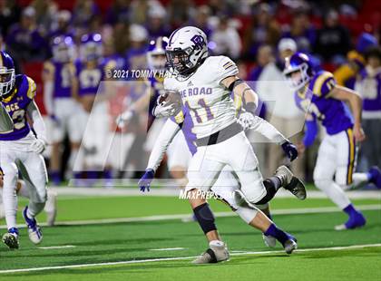 Thumbnail 2 in River Road vs. Brock (UIL 3A Area Playoff) photogallery.
