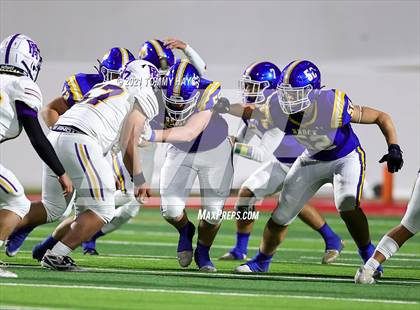 Thumbnail 2 in River Road vs. Brock (UIL 3A Area Playoff) photogallery.