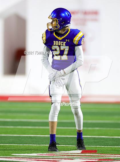 Thumbnail 3 in River Road vs. Brock (UIL 3A Area Playoff) photogallery.