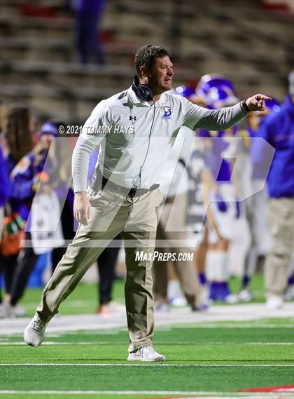 Thumbnail 2 in River Road vs. Brock (UIL 3A Area Playoff) photogallery.