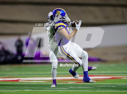Thumbnail 1 in River Road vs. Brock (UIL 3A Area Playoff) photogallery.