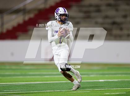 Thumbnail 2 in River Road vs. Brock (UIL 3A Area Playoff) photogallery.