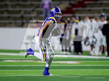 Thumbnail 3 in River Road vs. Brock (UIL 3A Area Playoff) photogallery.