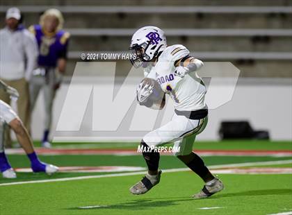 Thumbnail 2 in River Road vs. Brock (UIL 3A Area Playoff) photogallery.