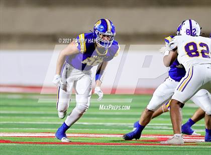 Thumbnail 3 in River Road vs. Brock (UIL 3A Area Playoff) photogallery.
