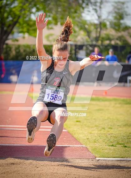 Thumbnail 2 in Chandler Rotary (Girls) photogallery.