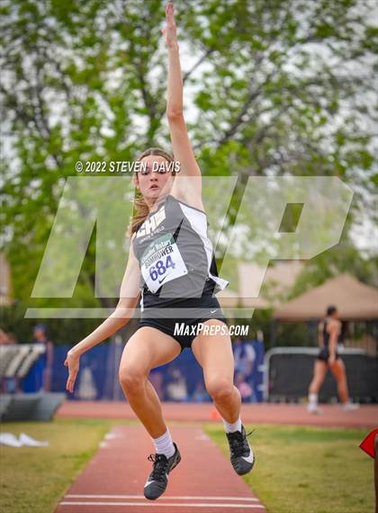Thumbnail 2 in Chandler Rotary (Girls) photogallery.