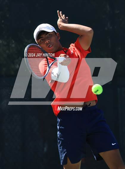 Thumbnail 3 in Allen vs Seven Lakes (UIL 6A Tennis Semifinals) photogallery.