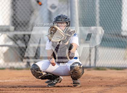 Thumbnail 3 in Fremont vs. Lincoln East photogallery.