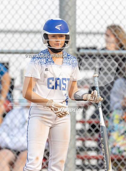 Thumbnail 3 in Fremont vs. Lincoln East photogallery.