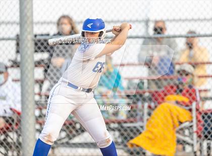 Thumbnail 3 in Fremont vs. Lincoln East photogallery.