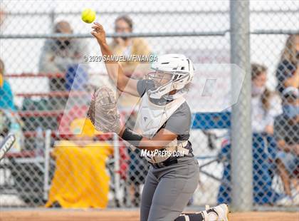 Thumbnail 1 in Fremont vs. Lincoln East photogallery.