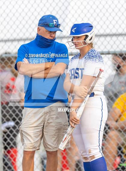Thumbnail 3 in Fremont vs. Lincoln East photogallery.