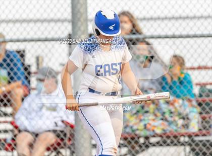 Thumbnail 1 in Fremont vs. Lincoln East photogallery.