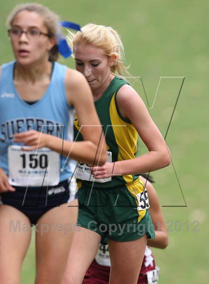Thumbnail 2 in NYSPHSAA Cross Country Championships (Girls Class C) photogallery.