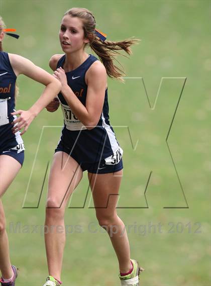 Thumbnail 2 in NYSPHSAA Cross Country Championships (Girls Class C) photogallery.