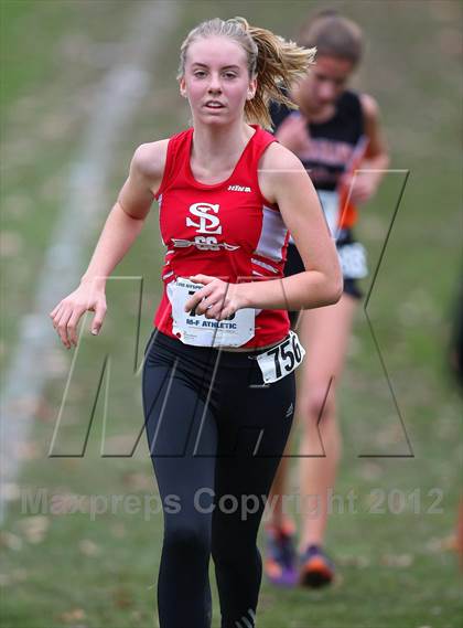 Thumbnail 1 in NYSPHSAA Cross Country Championships (Girls Class C) photogallery.