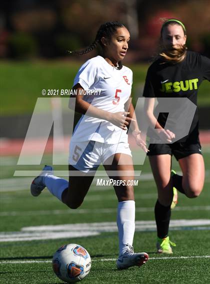 Thumbnail 2 in Central Catholic @ Jesuit (OSAA 6A First Round Playoff) photogallery.