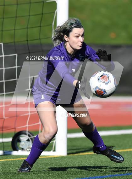 Thumbnail 2 in Central Catholic @ Jesuit (OSAA 6A First Round Playoff) photogallery.