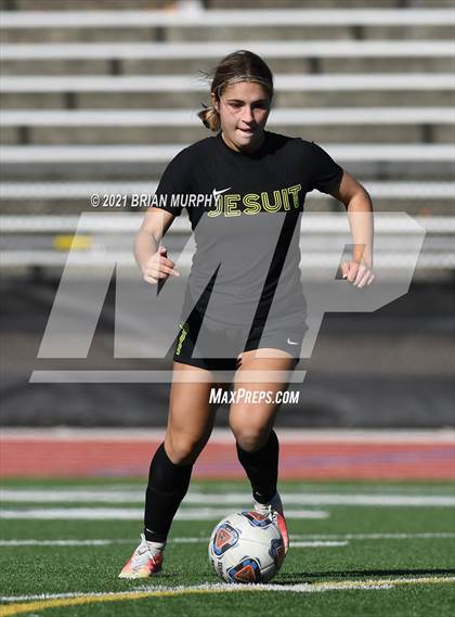 Thumbnail 3 in Central Catholic @ Jesuit (OSAA 6A First Round Playoff) photogallery.