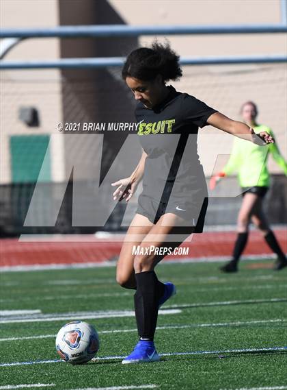 Thumbnail 3 in Central Catholic @ Jesuit (OSAA 6A First Round Playoff) photogallery.