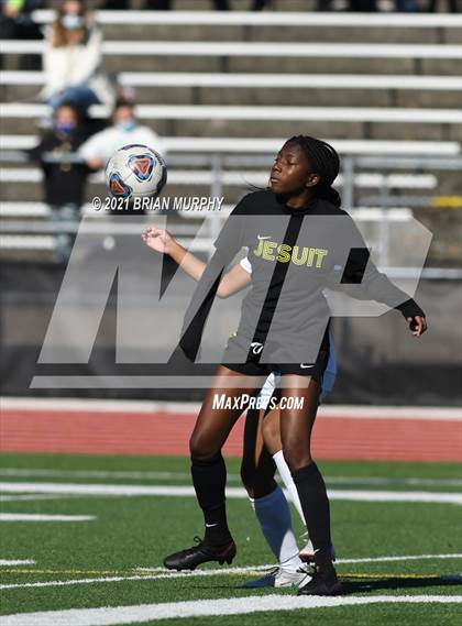 Thumbnail 1 in Central Catholic @ Jesuit (OSAA 6A First Round Playoff) photogallery.