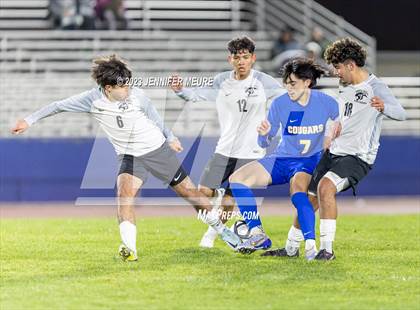 Thumbnail 2 in Newark Memorial vs. Santa Rosa photogallery.