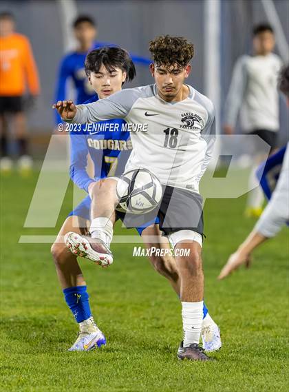 Thumbnail 2 in Newark Memorial vs. Santa Rosa photogallery.