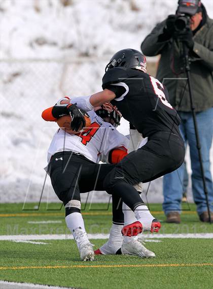 Thumbnail 3 in Clarion Area vs Lakeview (PIAA Class A Quarterfinal) photogallery.