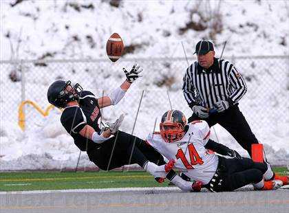 Thumbnail 2 in Clarion Area vs Lakeview (PIAA Class A Quarterfinal) photogallery.