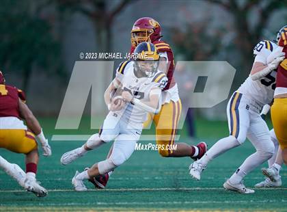 Thumbnail 1 in Bellevue @ O'Dea (WIAA 3A Semifinal) photogallery.