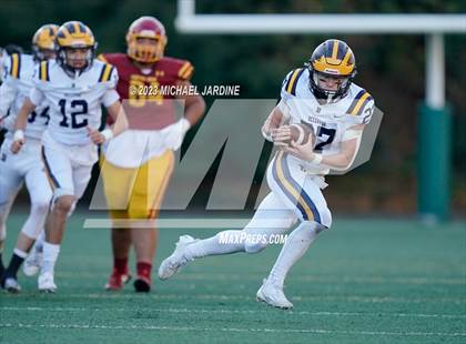 Thumbnail 1 in Bellevue @ O'Dea (WIAA 3A Semifinal) photogallery.