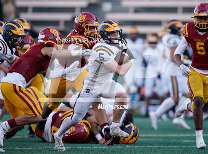 Thumbnail 3 in Bellevue @ O'Dea (WIAA 3A Semifinal) photogallery.
