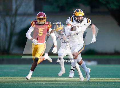 Thumbnail 3 in Bellevue @ O'Dea (WIAA 3A Semifinal) photogallery.