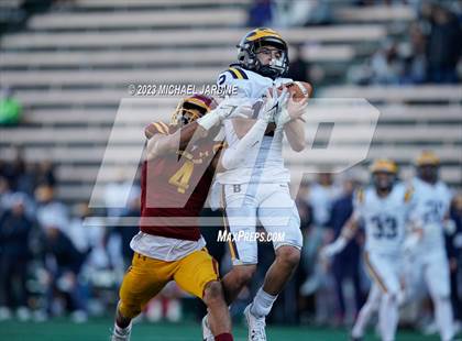 Thumbnail 1 in Bellevue @ O'Dea (WIAA 3A Semifinal) photogallery.