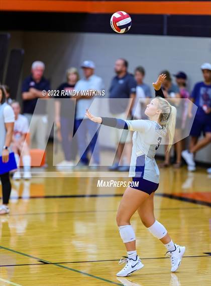 Thumbnail 1 in Keller @ Aledo photogallery.