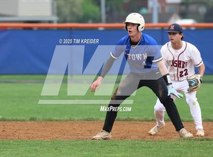 Thumbnail 2 in Elizabethtown @ Hershey photogallery.