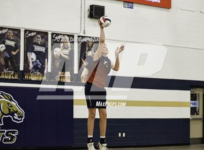 Thumbnail 2 in JV: Perry @ Casteel photogallery.
