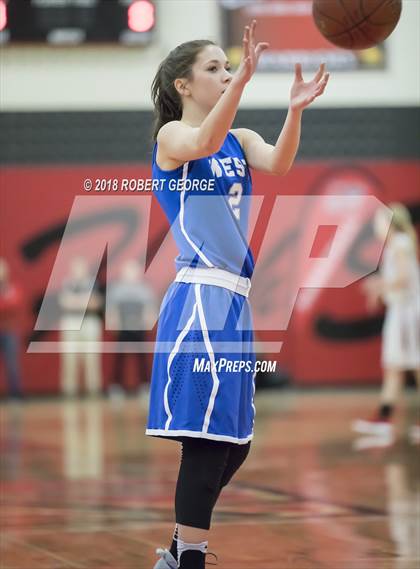 Thumbnail 1 in West @ Muskego photogallery.