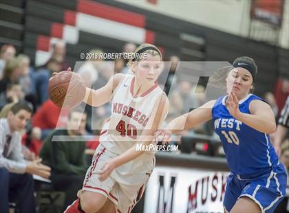 Thumbnail 3 in West @ Muskego photogallery.