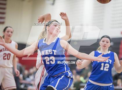 Thumbnail 3 in West @ Muskego photogallery.