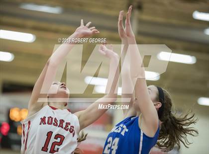Thumbnail 2 in West @ Muskego photogallery.
