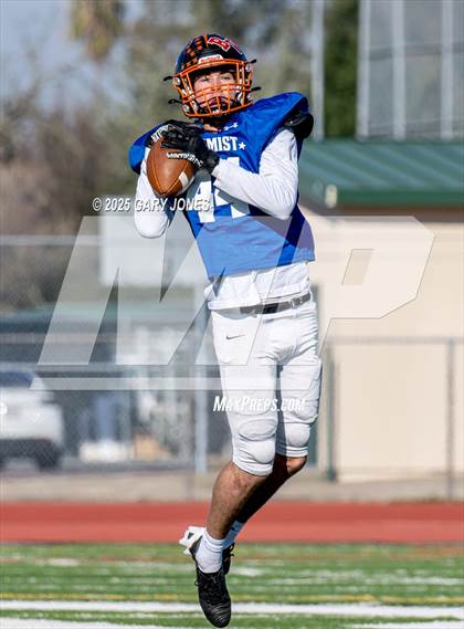 Thumbnail 3 in Sacramento Optimist All-Star Football North vs South photogallery.