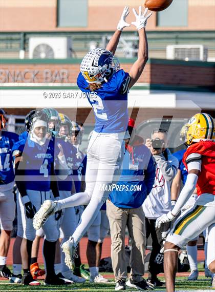 Thumbnail 1 in Sacramento Optimist All-Star Football North vs South photogallery.