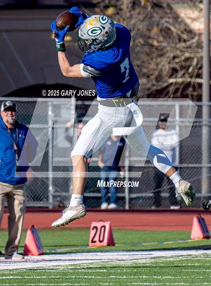 Thumbnail 2 in Sacramento Optimist All-Star Football North vs South photogallery.